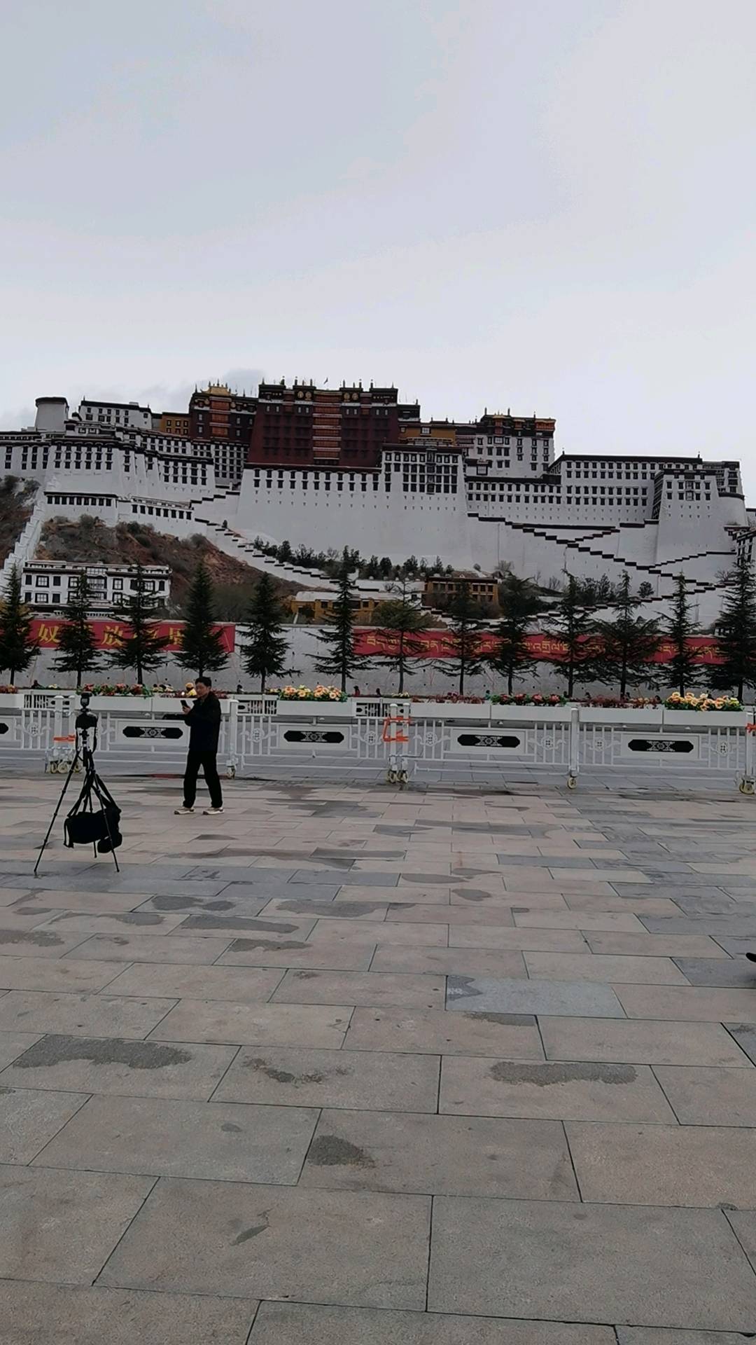 西藏仁升機械設備租賃有限公司