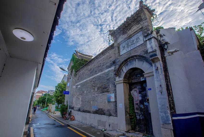 鞭指巷里历经风雨的老建筑——泰运昌辰旧址