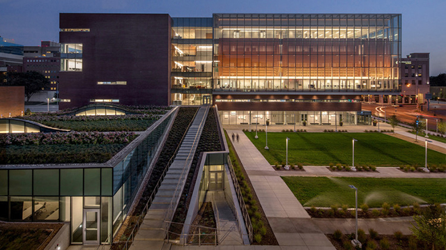 美国堪萨斯大学医学中心大楼建筑设计