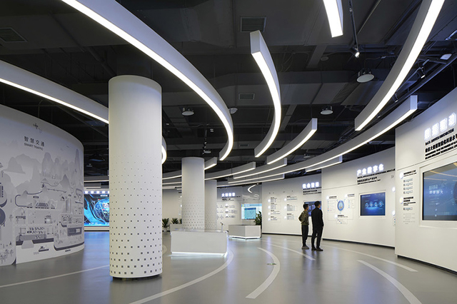 建筑设计师对重庆大数据智能化展示中心改造