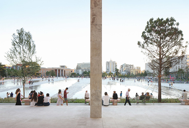 建筑师与艺术家联合设计：阿尔巴尼亚Skanderbeg广场改造