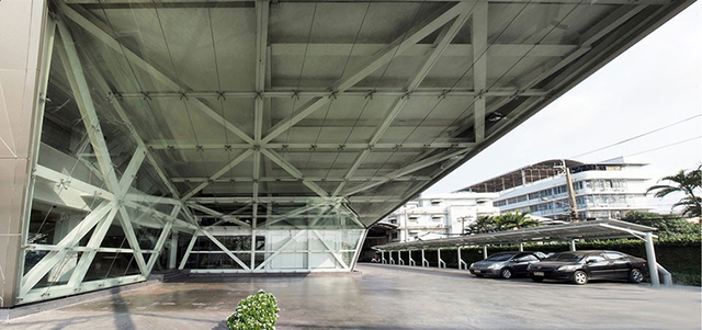 建筑师设计超现实的几何式办公楼