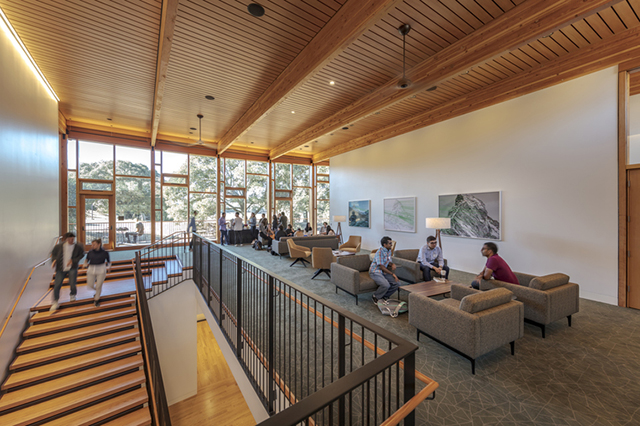 美国斯坦福大学湖边木屋设计