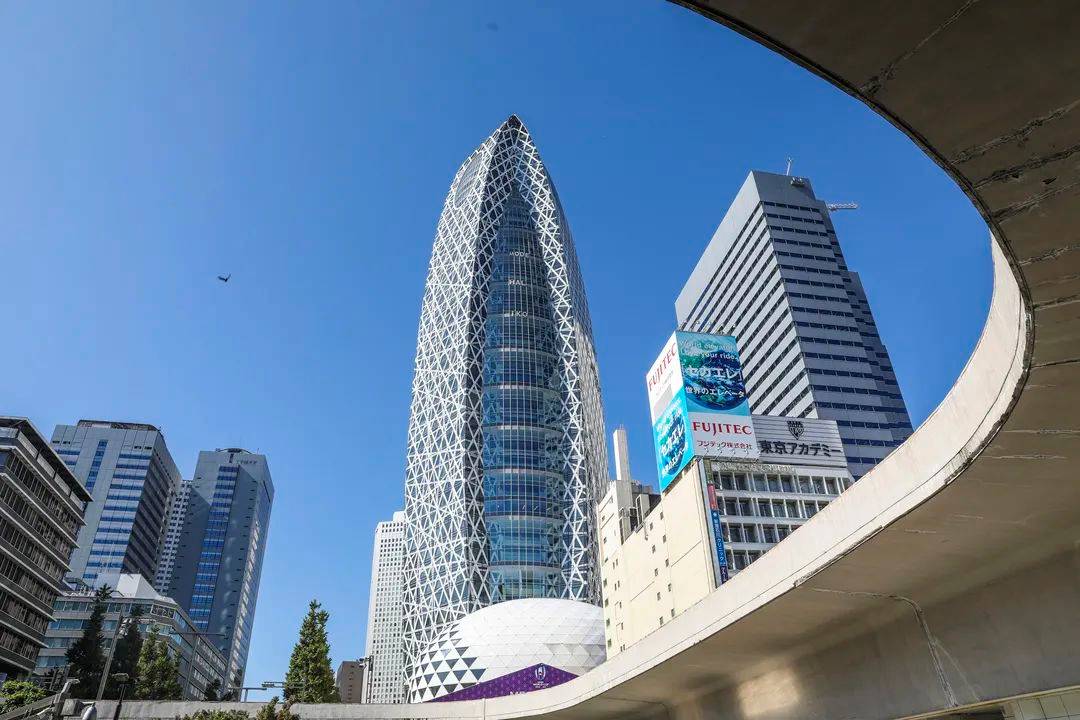 东京蚕茧大厦图片